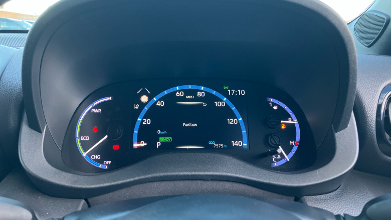 Toyota Yaris Cross 1.5 Hybrid Design 5dr CVT Hybrid Estate